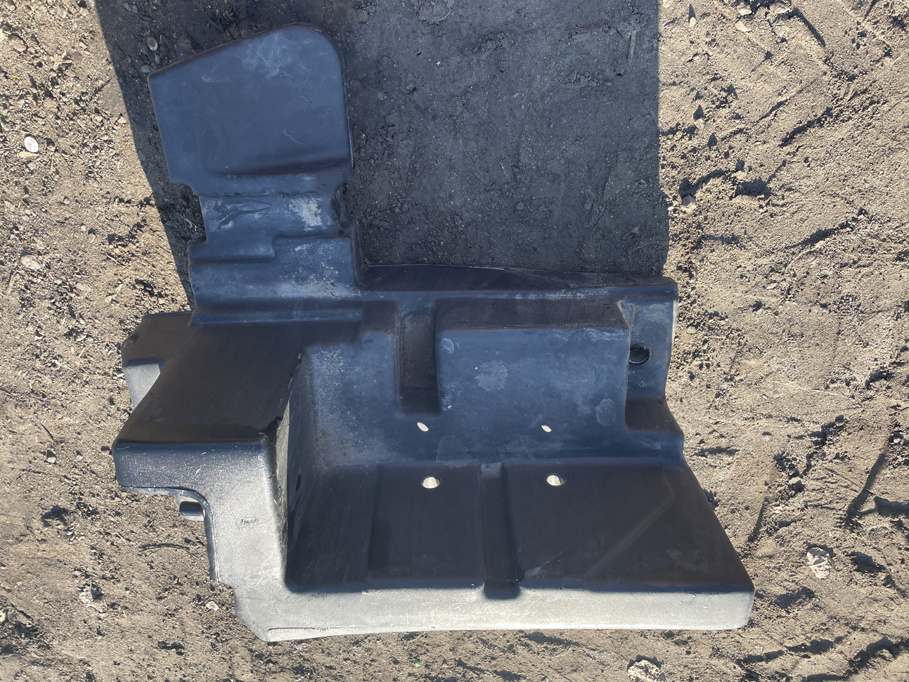 New Holland T7 - zbiornik paliwa 84601120 - Sistema de combustible para Maquinaria agrícola: foto 1 New Holland T7 - zbiornik paliwa 84601120 - Sistema de combustible para Maquinaria agrícola: foto 1