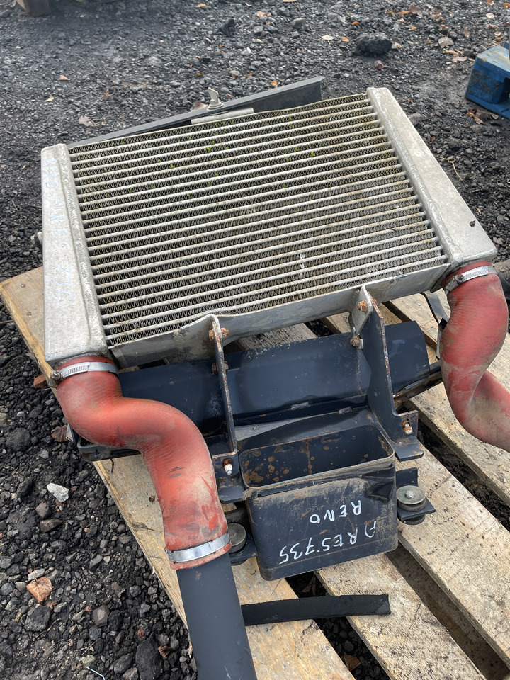 Renault Claas Ares 735 - chłodnica 7700046130 - Radiador para Maquinaria agrícola: foto 1 Renault Claas Ares 735 - chłodnica 7700046130 - Radiador para Maquinaria agrícola: foto 1