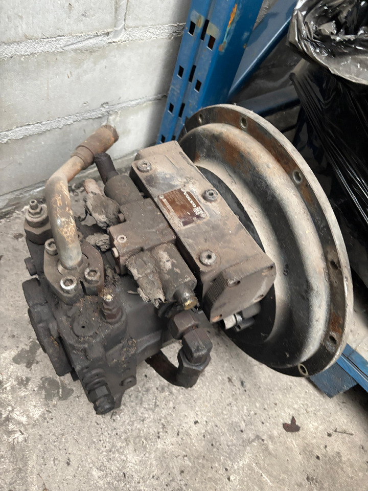 VOLVO L30 L30G Pompa hydrauliczna 15222842 R902207155 - Bomba hidráulica para Maquinaria agrícola: foto 4 VOLVO L30 L30G Pompa hydrauliczna 15222842 R902207155 - Bomba hidráulica para Maquinaria agrícola: foto 4