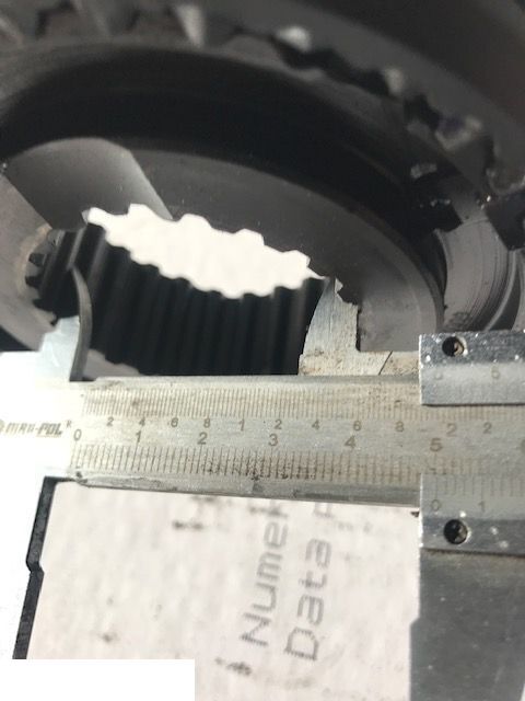 Valtra 900 - Synchronizatory - Caja de cambios y piezas para Maquinaria agrícola: foto 3 Valtra 900 - Synchronizatory - Caja de cambios y piezas para Maquinaria agrícola: foto 3