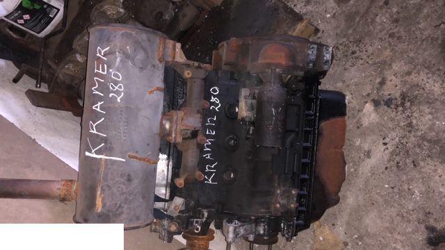 Yanmar 4TNV88 - Głowica - Cabezal de bloque para Maquinaria agrícola: foto 4 Yanmar 4TNV88 - Głowica - Cabezal de bloque para Maquinaria agrícola: foto 4