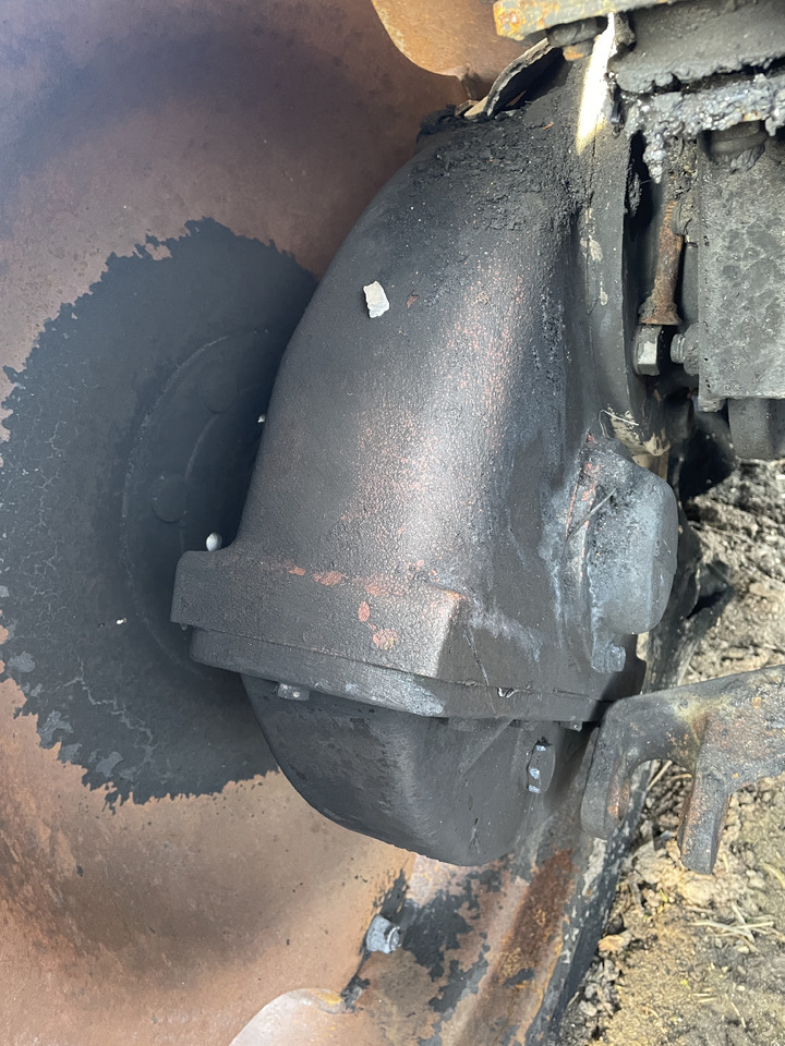 Zetor Proxima - części - zwolnica zwrotnica mechanizm różnicowy dyferencjał - Diferencial para Maquinaria agrícola: foto 2 Zetor Proxima - części - zwolnica zwrotnica mechanizm różnicowy dyferencjał - Diferencial para Maquinaria agrícola: foto 2