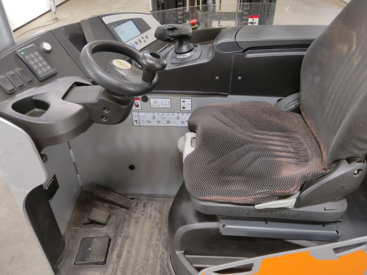 STILL FM-X17 - Retráctil: foto 3 STILL FM-X17 - Retráctil: foto 3