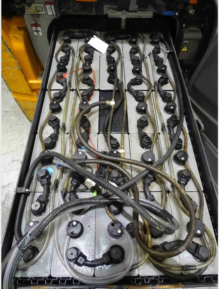 STILL RX20-16C - Carretilla elevadora eléctrica: foto 4 STILL RX20-16C - Carretilla elevadora eléctrica: foto 4