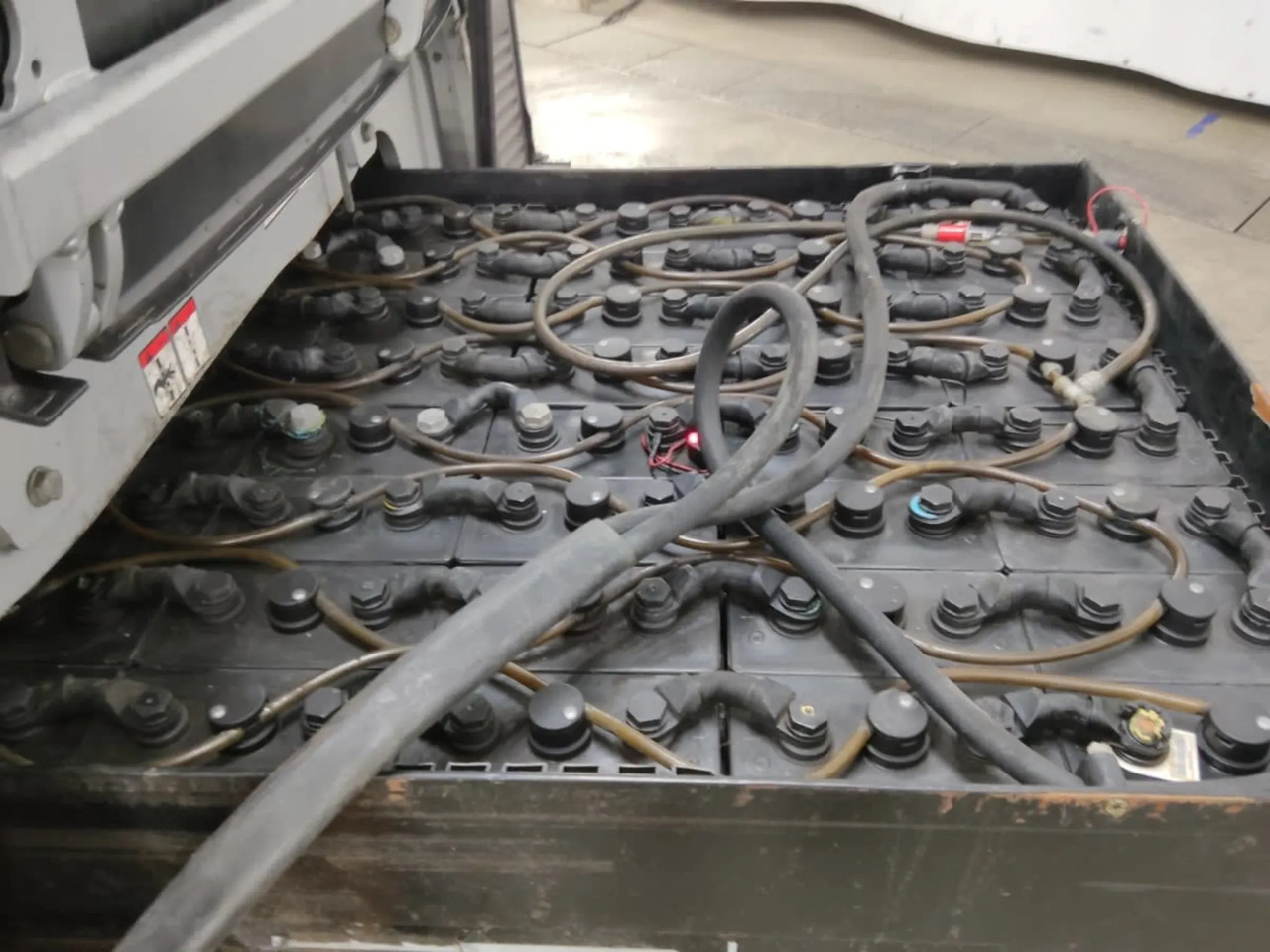 STILL RX60-30L - Carretilla elevadora eléctrica: foto 5 STILL RX60-30L - Carretilla elevadora eléctrica: foto 5