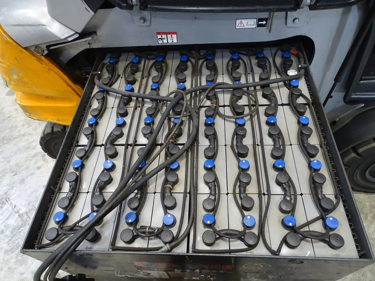 STILL RX60-50 - Carretilla elevadora eléctrica: foto 5 STILL RX60-50 - Carretilla elevadora eléctrica: foto 5