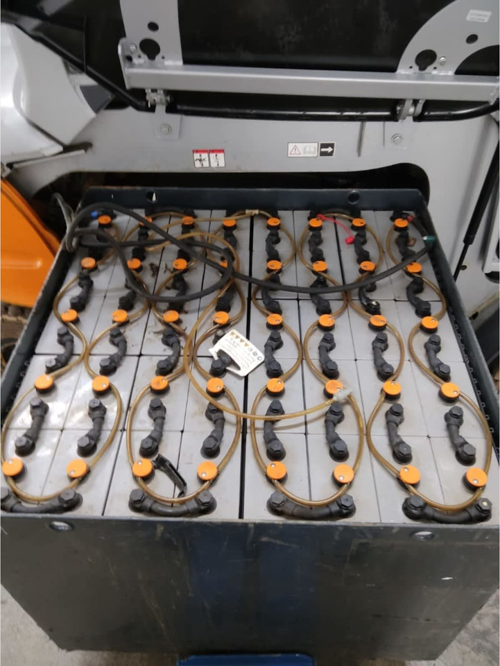 STILL RX60-50 - Carretilla elevadora eléctrica: foto 5 STILL RX60-50 - Carretilla elevadora eléctrica: foto 5