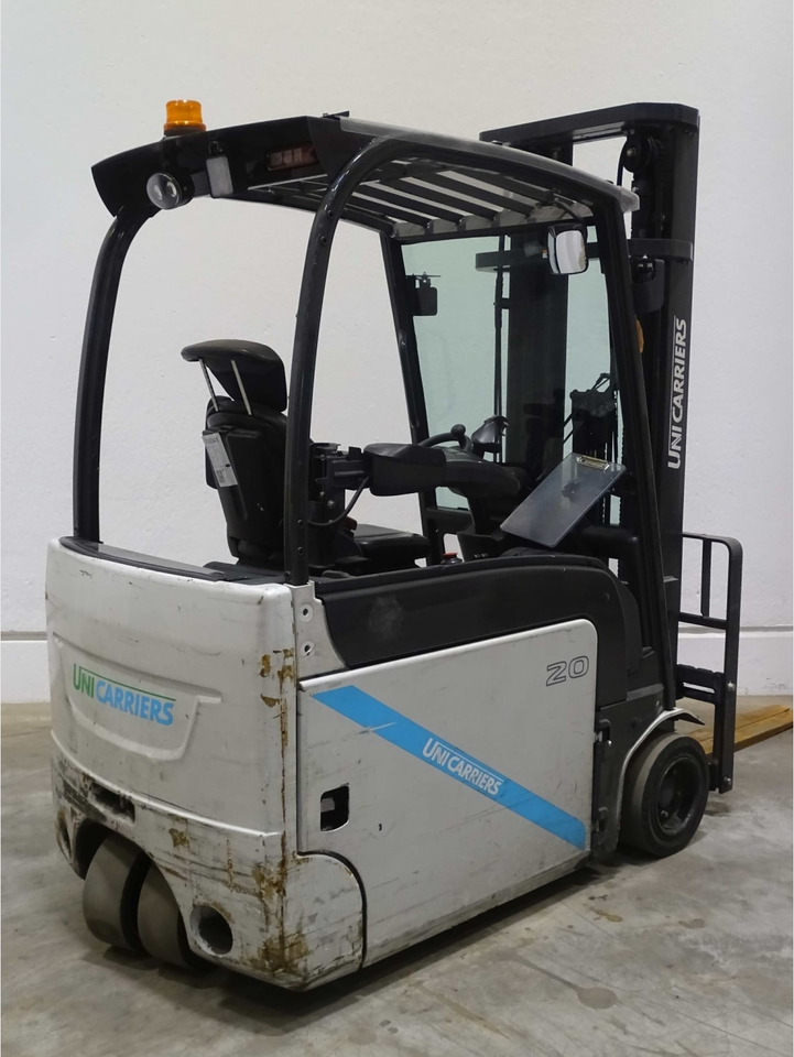Unicarriers AG2N1L20Q - Carretilla elevadora eléctrica: foto 3 Unicarriers AG2N1L20Q - Carretilla elevadora eléctrica: foto 3