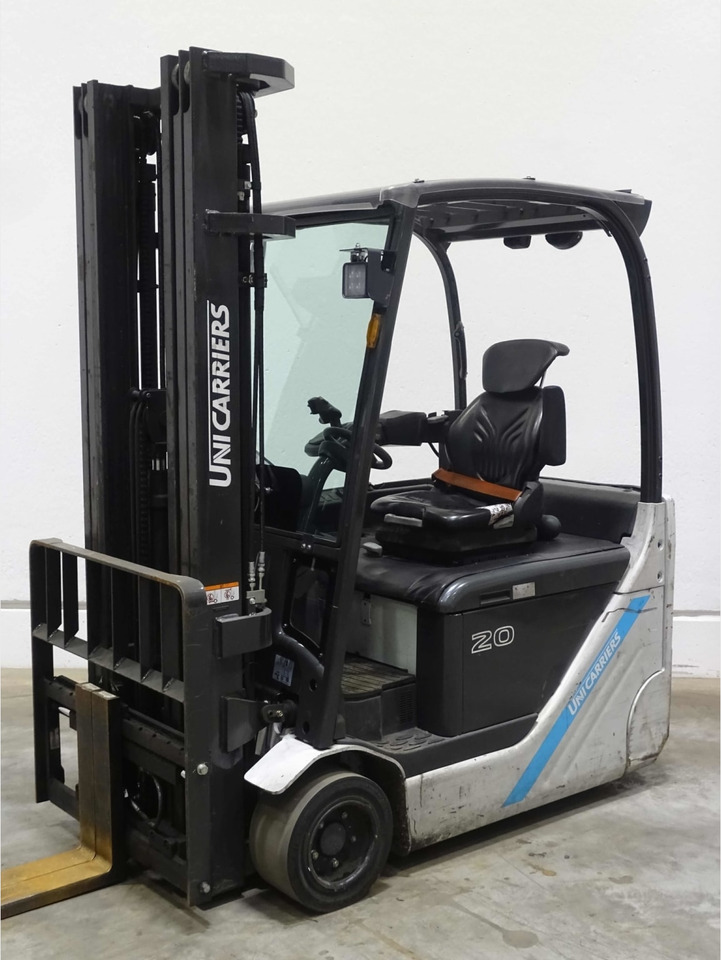 Unicarriers AG2N1L20Q - Carretilla elevadora eléctrica: foto 1 Unicarriers AG2N1L20Q - Carretilla elevadora eléctrica: foto 1
