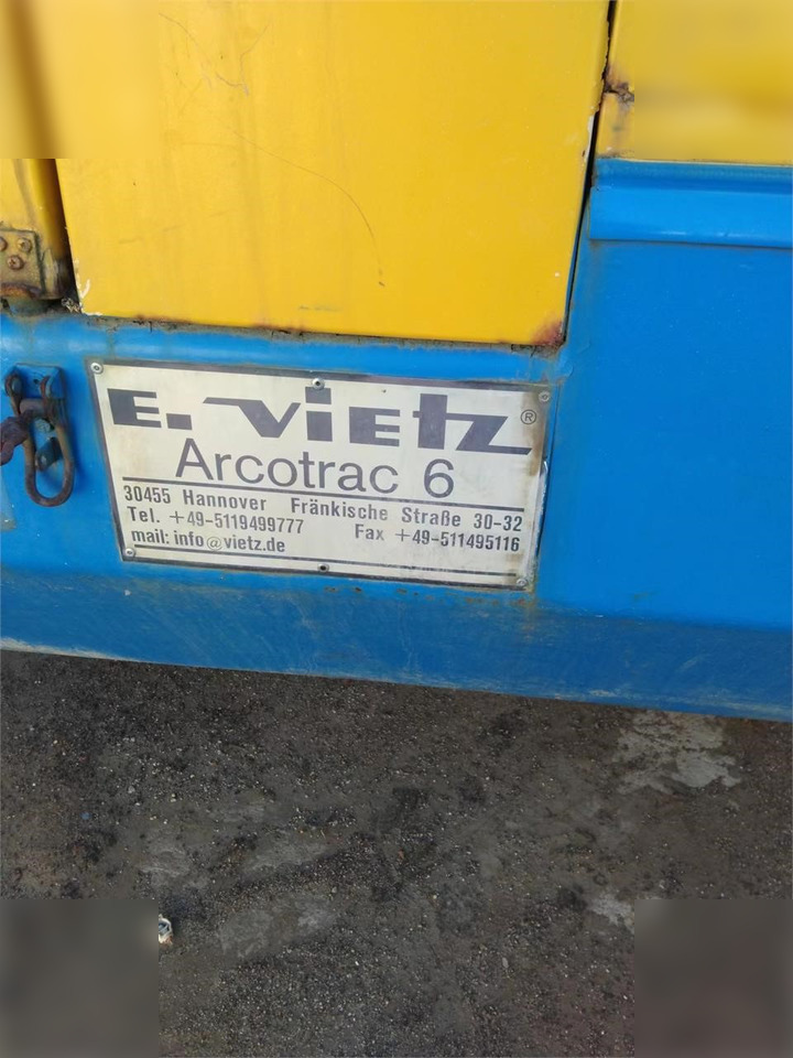 2001 VIETZ ARCOTRAC 6 - Colocador de tubos: foto 2 2001 VIETZ ARCOTRAC 6 - Colocador de tubos: foto 2