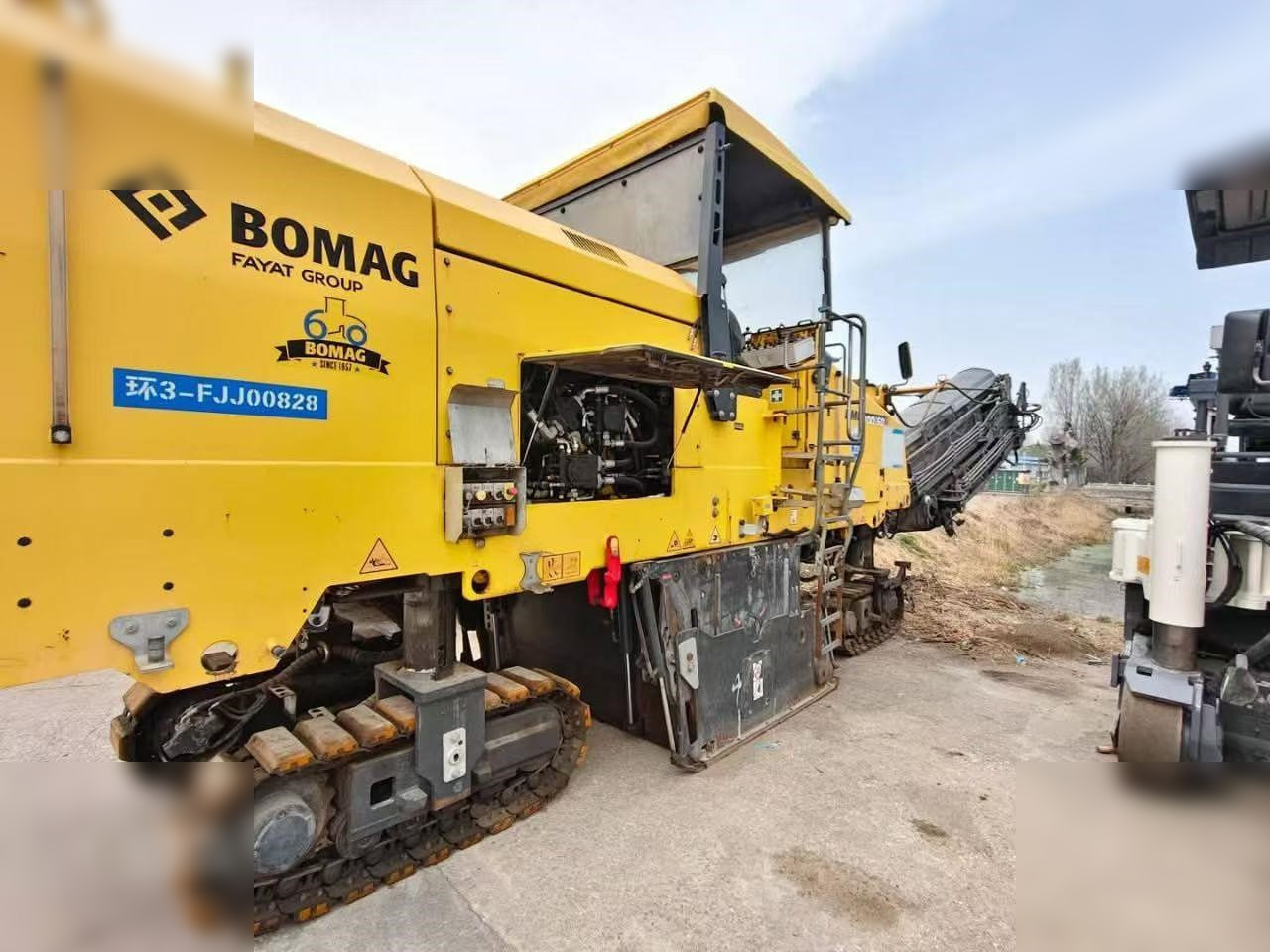 2017 BOMAG BM2000/60-2 - Fresadora en frío: foto 5 2017 BOMAG BM2000/60-2 - Fresadora en frío: foto 5