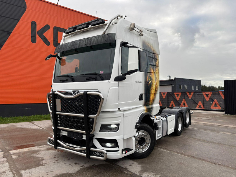 MAN TGX 28.580 6x2 TWIN BED GX CAB / INTARDER / DOUBLE BOGIE - Cabeza tractora: foto 2 MAN TGX 28.580 6x2 TWIN BED GX CAB / INTARDER / DOUBLE BOGIE - Cabeza tractora: foto 2