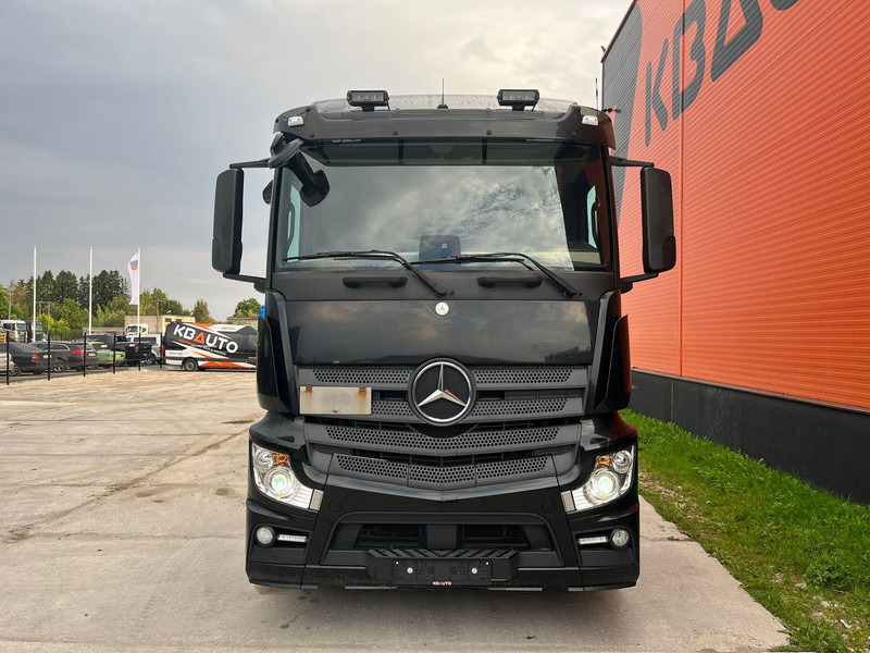 Mercedes-Benz Actros 2663 6x4 GCW 76 ton / RETARDER - Cabeza tractora: foto 2 Mercedes-Benz Actros 2663 6x4 GCW 76 ton / RETARDER - Cabeza tractora: foto 2