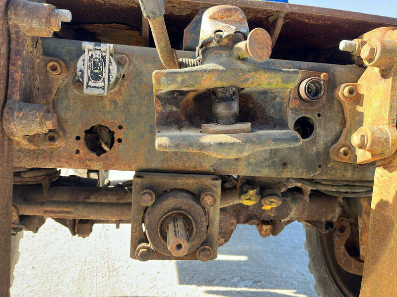 Cabeza tractora Mercedes-Benz Unimog U130 4x4: foto 14