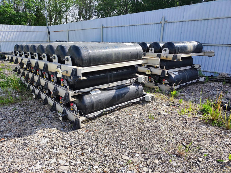 Lincoln COMPOSITES CNG GAS TANKS FOR SALE 240120-020 / 214 L / 30+ pcs. - Depósito de combustible: foto 1 Lincoln COMPOSITES CNG GAS TANKS FOR SALE 240120-020 / 214 L / 30+ pcs. - Depósito de combustible: foto 1