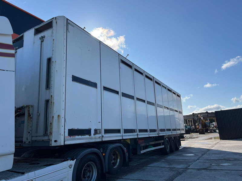Schmitz Cargobull NKS SCB S3B BOX L=13682 mm - Semirremolque transporte de ganado: foto 2 Schmitz Cargobull NKS SCB S3B BOX L=13682 mm - Semirremolque transporte de ganado: foto 2