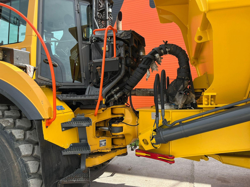 Dúmper articulado Volvo A 35 G 6x6 NEW TIRES ! / TAILGATE / CENTRAL LUBRICATION: foto 20 Dúmper articulado Volvo A 35 G 6x6 NEW TIRES ! / TAILGATE / CENTRAL LUBRICATION: foto 20