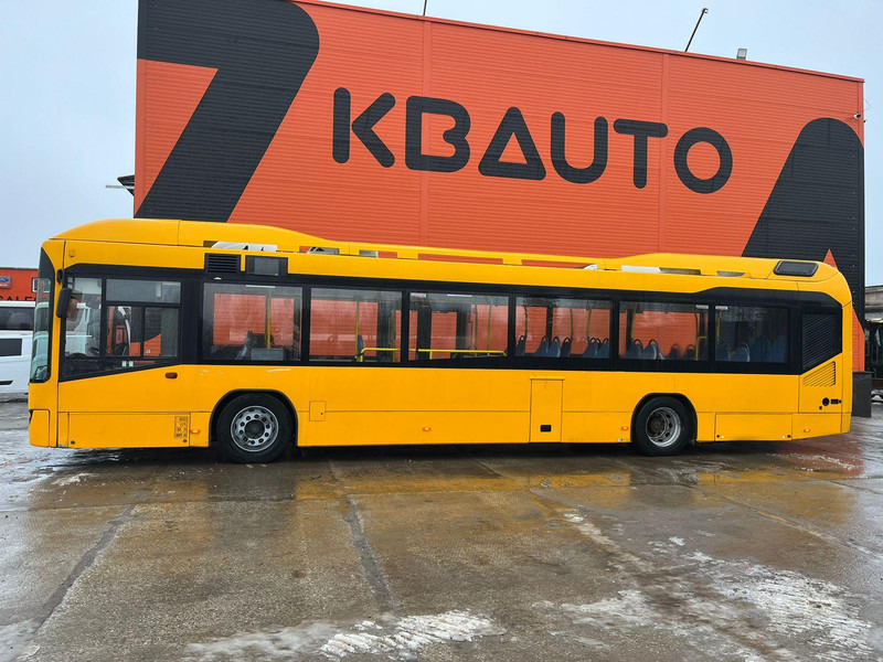 Volvo BRLH 7700 HYBRID 4x2 2 UNITS AVAILABLE / EURO EEV / AC / AUXILIARY HEATING - Autobús urbano: foto 4 Volvo BRLH 7700 HYBRID 4x2 2 UNITS AVAILABLE / EURO EEV / AC / AUXILIARY HEATING - Autobús urbano: foto 4