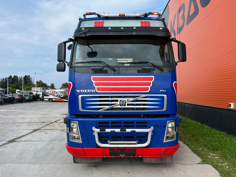 Volvo FH 480 6x4 HMF 2420-K5 YEAR 2011 / PLATFORM L=6403 mm - Camión caja abierta, Camión grúa: foto 3 Volvo FH 480 6x4 HMF 2420-K5 YEAR 2011 / PLATFORM L=6403 mm - Camión caja abierta, Camión grúa: foto 3