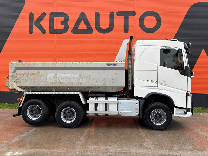 Volvo FH 540 6x4 RETARDER / TANDEM AXLE LIFT / SNOWPLOW EQUIPMENT / BOX L = 4473 mm - Camión volquete: foto 5 Volvo FH 540 6x4 RETARDER / TANDEM AXLE LIFT / SNOWPLOW EQUIPMENT / BOX L = 4473 mm - Camión volquete: foto 5