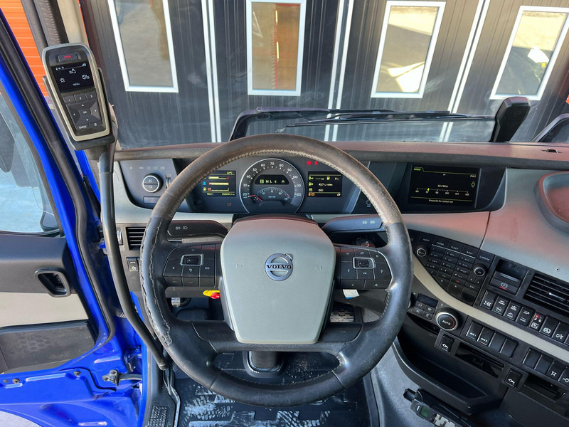 Camión volquete Volvo FH 540 8x4*4 BOX L=6145 mm: foto 15