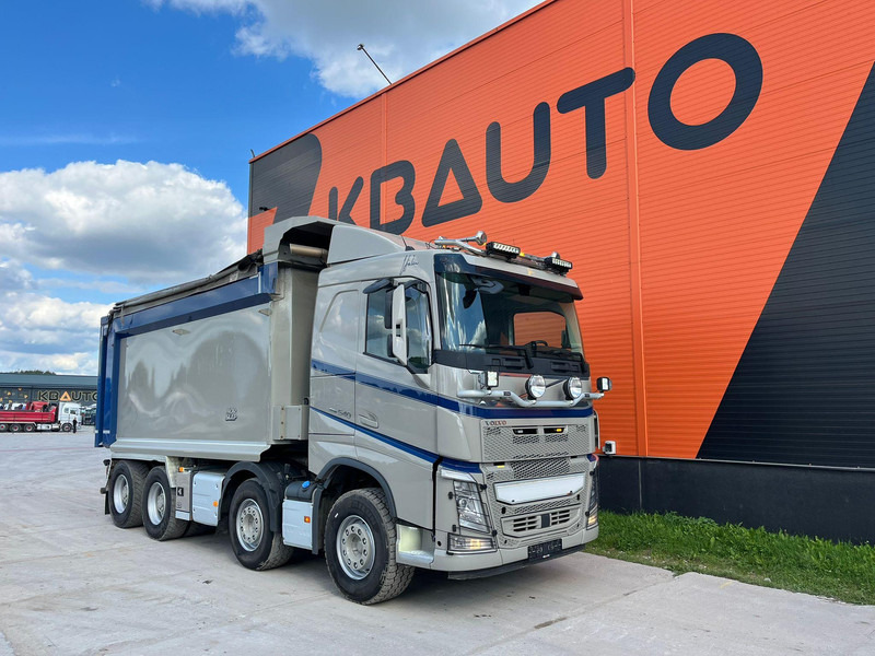 Volvo FH 540 8x4 HYDRAULIC TENT / RETARDER / TANDEM AXLE LIFT - Camión volquete: foto 4 Volvo FH 540 8x4 HYDRAULIC TENT / RETARDER / TANDEM AXLE LIFT - Camión volquete: foto 4