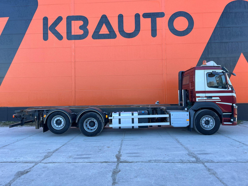 Volvo FM 330 6x2*4 ONLY 57587 km !!! / HYDRAULICS / CHASSIS L=7740 MM - Camión chasis: foto 5 Volvo FM 330 6x2*4 ONLY 57587 km !!! / HYDRAULICS / CHASSIS L=7740 MM - Camión chasis: foto 5
