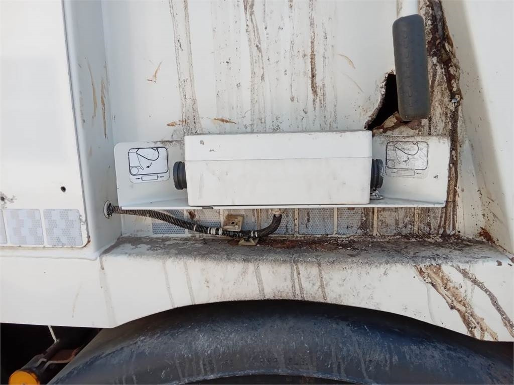 DAF Superstructure garbage truck MOL VDK PUSHER 20m3  - Camión de basura: foto 2 DAF Superstructure garbage truck MOL VDK PUSHER 20m3  - Camión de basura: foto 2