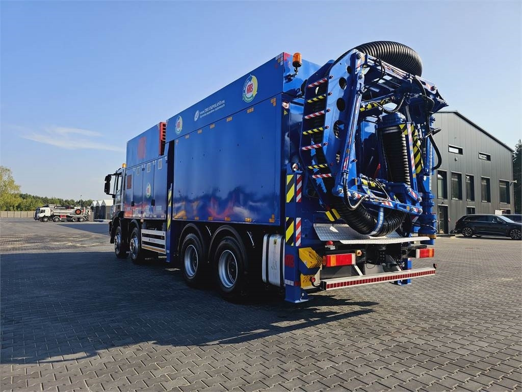 Iveco MTS 4 x TURBINE MTS 4 x TURBINE Saugbagger vacuum  - Limpieza de alcantarillado: foto 5 Iveco MTS 4 x TURBINE MTS 4 x TURBINE Saugbagger vacuum  - Limpieza de alcantarillado: foto 5