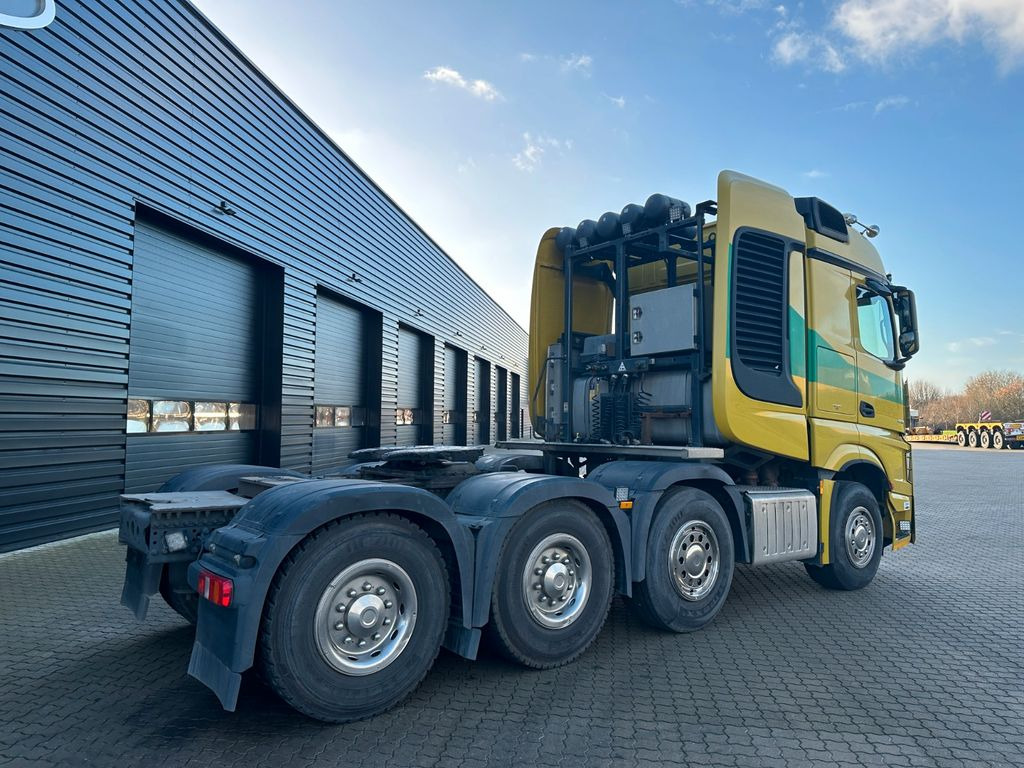 Mercedes-Benz 4163 8x4 / 180.000 kg - Cabeza tractora: foto 3 Mercedes-Benz 4163 8x4 / 180.000 kg - Cabeza tractora: foto 3