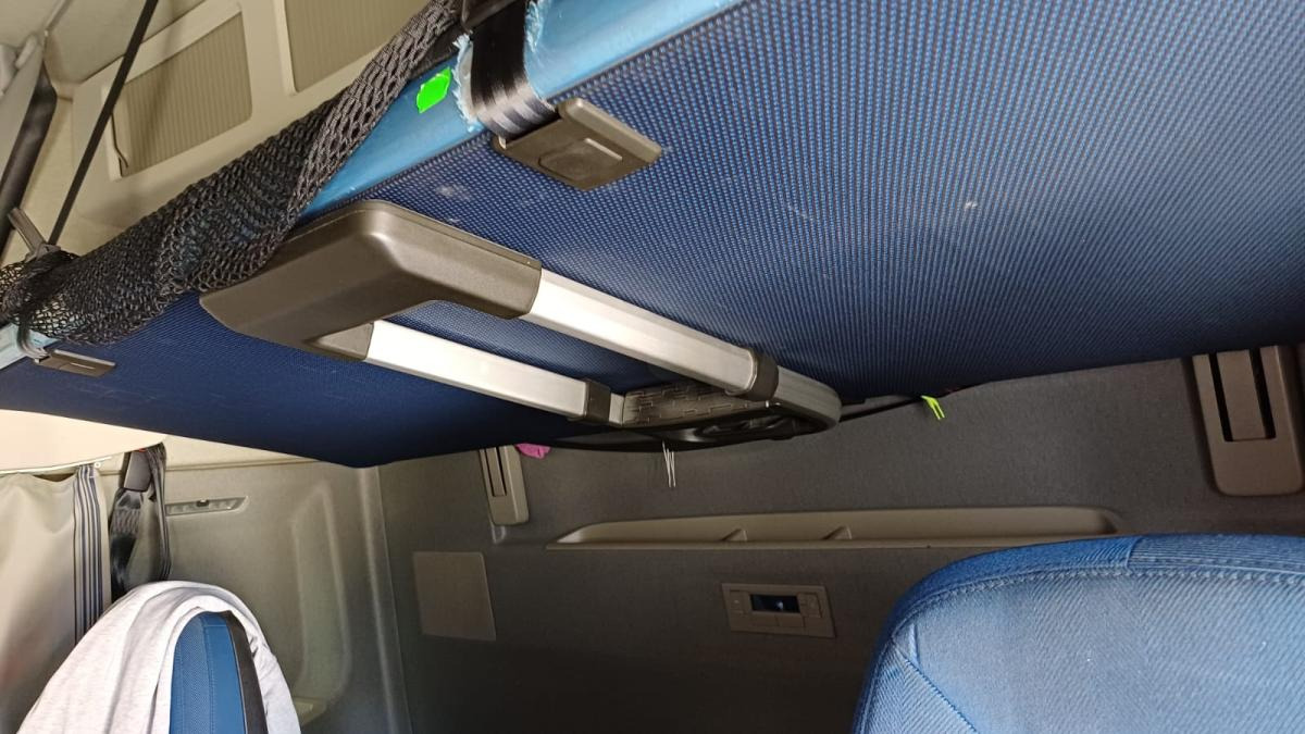 Cabeza tractora Volvo FH 500: foto 8