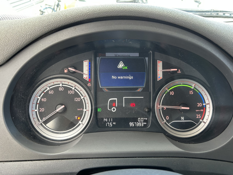 DAF CF 400 FT Space Cab / 957 dkm / NL Truck / APK TUV 02-26 - Cabeza tractora: foto 4 DAF CF 400 FT Space Cab / 957 dkm / NL Truck / APK TUV 02-26 - Cabeza tractora: foto 4