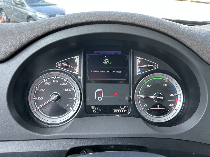 DAF CF 410 FT Space Cab / 309 dkm / Smart Tacho V2 / APK TUV 01-26 - Cabeza tractora: foto 4 DAF CF 410 FT Space Cab / 309 dkm / Smart Tacho V2 / APK TUV 01-26 - Cabeza tractora: foto 4