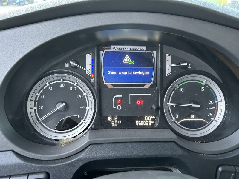 DAF XF 440 FT SC / Smart Tacho V2 / 2 Tanks / Stand Klima - Cabeza tractora: foto 4 DAF XF 440 FT SC / Smart Tacho V2 / 2 Tanks / Stand Klima - Cabeza tractora: foto 4