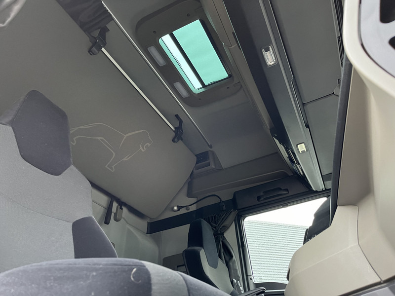 Cabeza tractora MAN TGX 18.510 GX / 2 Tanks / Full LED / APK TUV 02-26: foto 10 Cabeza tractora MAN TGX 18.510 GX / 2 Tanks / Full LED / APK TUV 02-26: foto 10