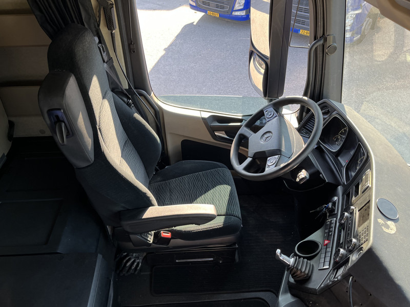 Mercedes-Benz Actros 1842 StreamSpace / 903 dkm / 2 Tanks / NL Truck - Cabeza tractora: foto 3 Mercedes-Benz Actros 1842 StreamSpace / 903 dkm / 2 Tanks / NL Truck - Cabeza tractora: foto 3