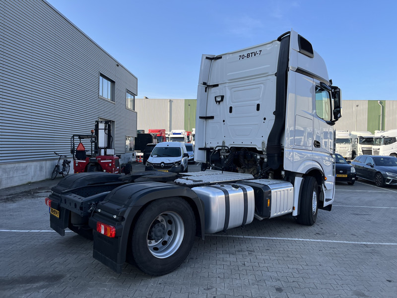 Mercedes-Benz Actros L 1845 Gigaspace / 2 Tanks / Stand Klima / APK 04-26 - Cabeza tractora: foto 2 Mercedes-Benz Actros L 1845 Gigaspace / 2 Tanks / Stand Klima / APK 04-26 - Cabeza tractora: foto 2
