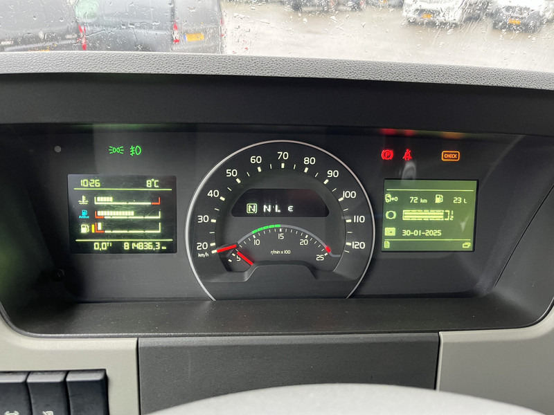 Volvo FM 410 Globetrotter / 814 dkm / VEB+ / Smart Tacho V2 / NL Truck - Cabeza tractora: foto 4 Volvo FM 410 Globetrotter / 814 dkm / VEB+ / Smart Tacho V2 / NL Truck - Cabeza tractora: foto 4