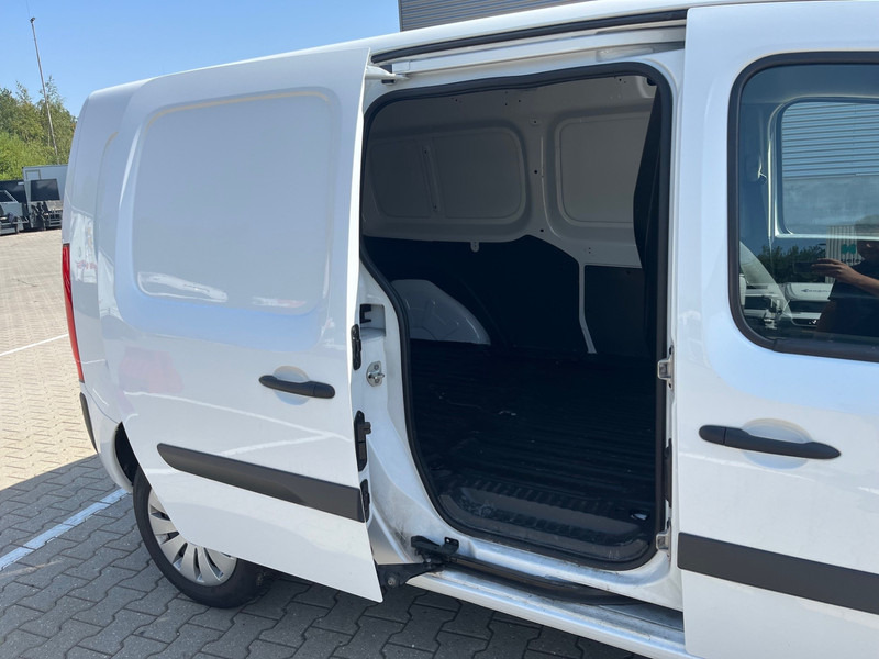 Mercedes-Benz Citan 109 CDI Extra Lang / Engine Problem / APK-TUV 05-26 / NL Car - Furgoneta pequeña: foto 3 Mercedes-Benz Citan 109 CDI Extra Lang / Engine Problem / APK-TUV 05-26 / NL Car - Furgoneta pequeña: foto 3