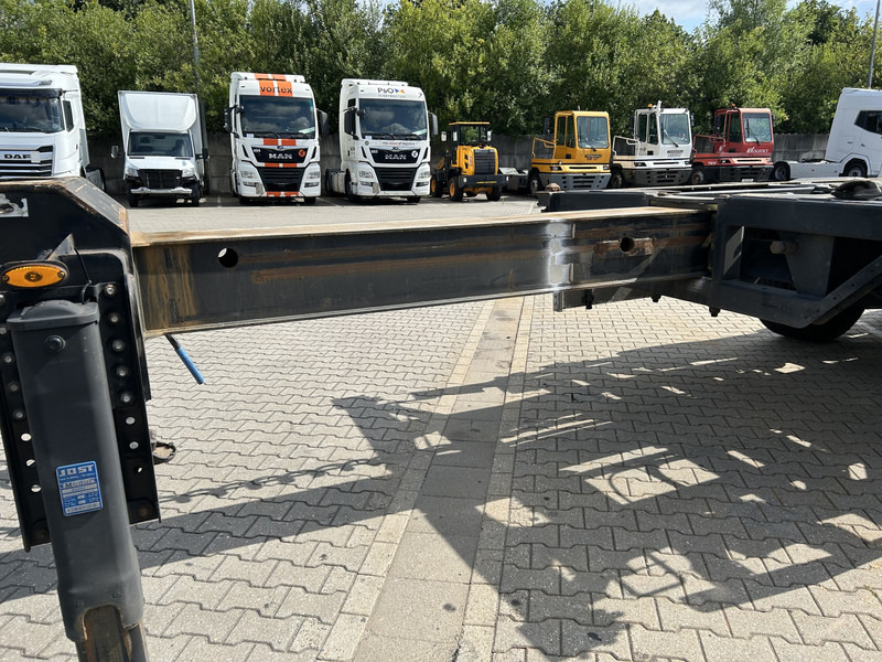 Renders Euro 800 / Container Chassis / 20 - 30 - 40 - 45 ft / SAF / APK TUV 11-25 - Semirremolque portacontenedore/ Intercambiable: foto 4 Renders Euro 800 / Container Chassis / 20 - 30 - 40 - 45 ft / SAF / APK TUV 11-25 - Semirremolque portacontenedore/ Intercambiable: foto 4