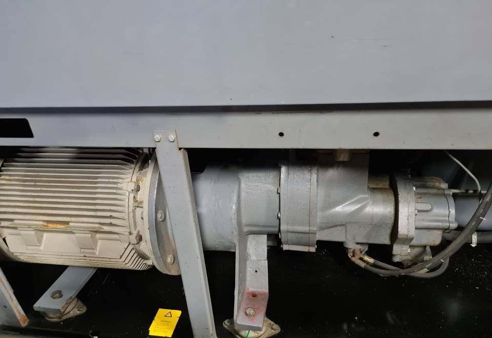 Kompresor śrubowy ATLAS COPCO GA 45 - Compresor de aire: foto 5 Kompresor śrubowy ATLAS COPCO GA 45 - Compresor de aire: foto 5