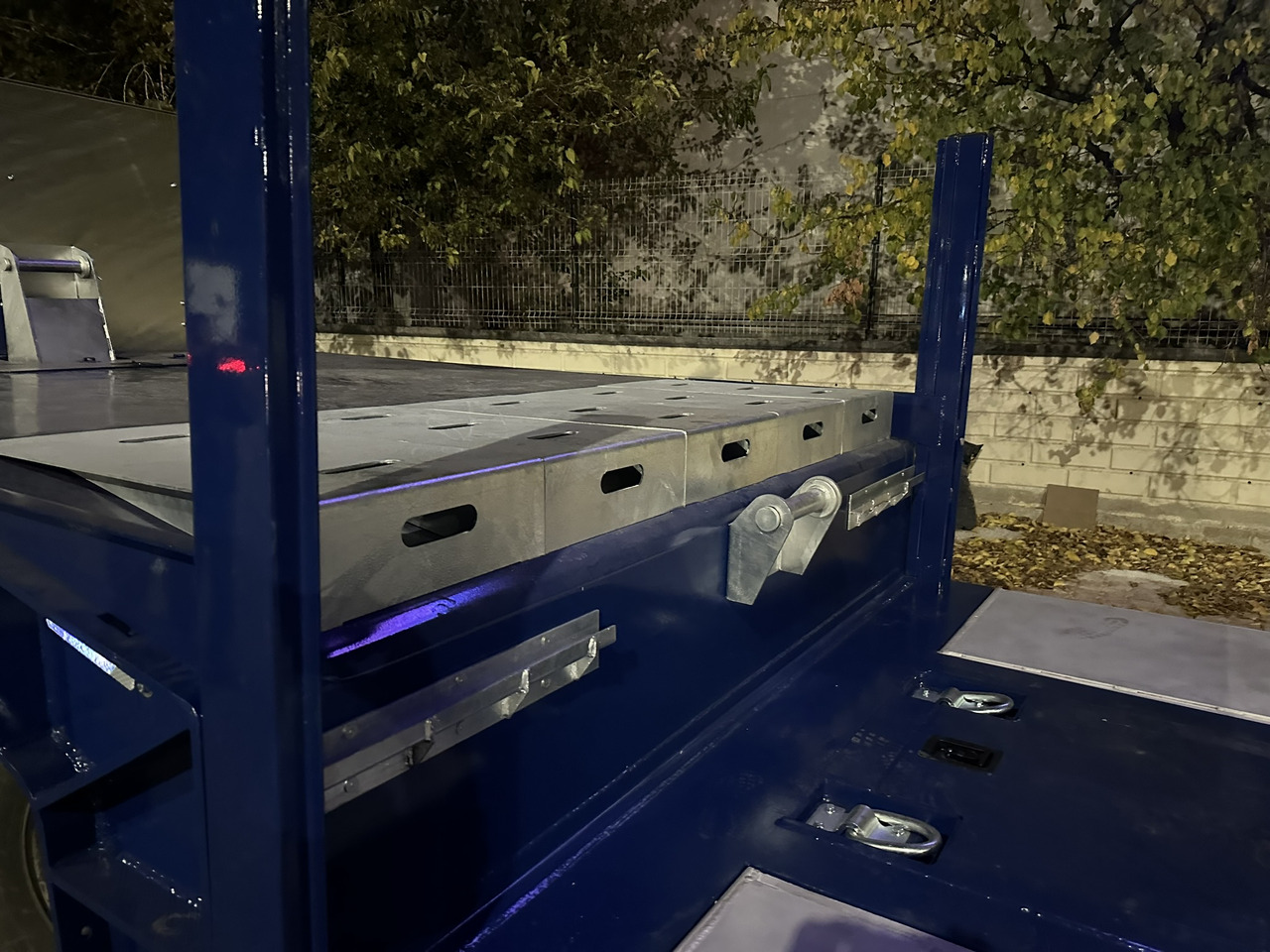 Semirremolque góndola rebajadas nuevo GVN Trailer 4 AXLE LOWBED WITH WHEEL RECESSES: foto 9