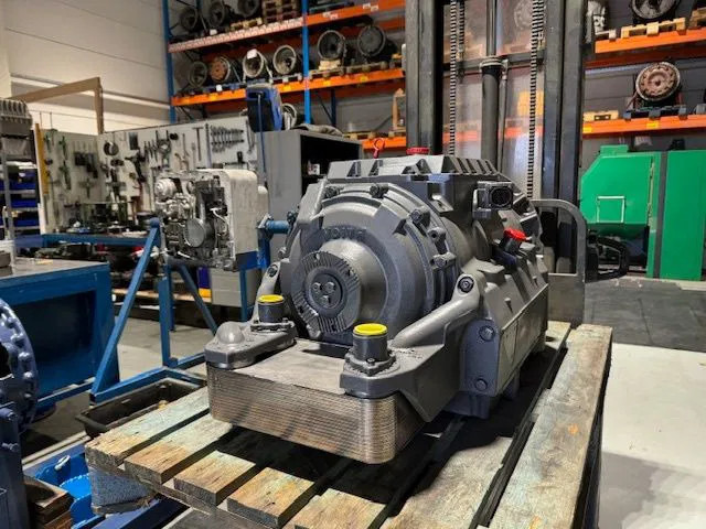 Voith 864-5 vol automatische versnellingsbak - Caja de cambios: foto 3 Voith 864-5 vol automatische versnellingsbak - Caja de cambios: foto 3