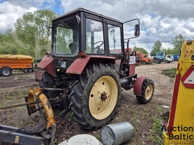 Belarus MTZ 82.1 - Tractor: foto 3 Belarus MTZ 82.1 - Tractor: foto 3