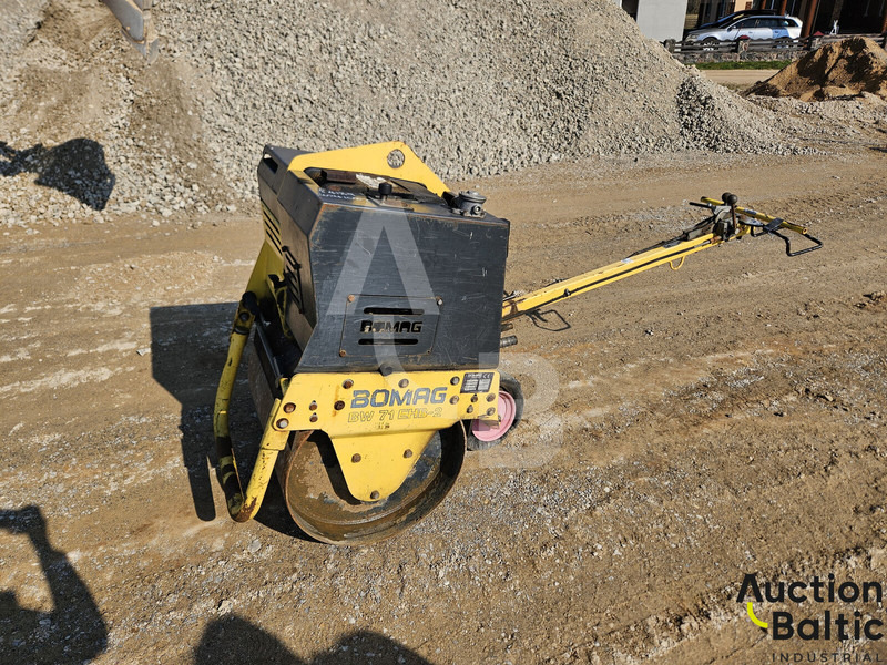 Bomag BW 71EHB-2 - Rodillo: foto 1 Bomag BW 71EHB-2 - Rodillo: foto 1