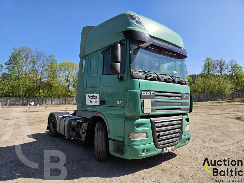 DAF XF105.460 - Cabeza tractora: foto 2 DAF XF105.460 - Cabeza tractora: foto 2