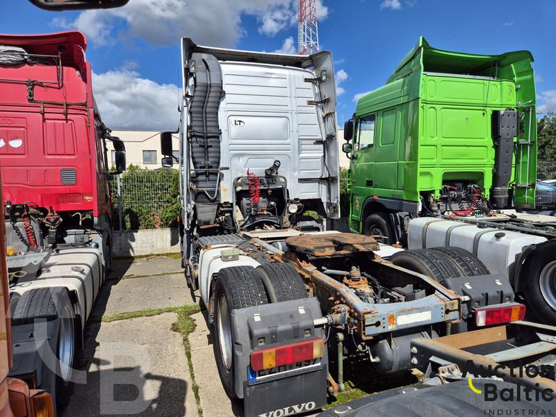 Volvo FH12 - Cabeza tractora: foto 4 Volvo FH12 - Cabeza tractora: foto 4