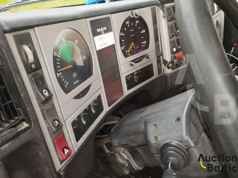 Limpieza de alcantarillado MAN T 46: foto 11
