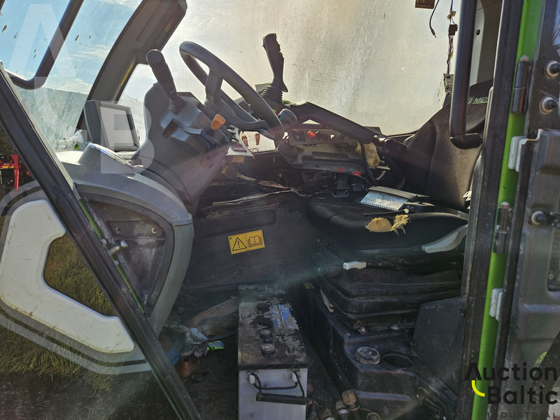 Merlo TF50.8TCS-170-CVTRONIC - Manipulador telescópico: foto 5 Merlo TF50.8TCS-170-CVTRONIC - Manipulador telescópico: foto 5