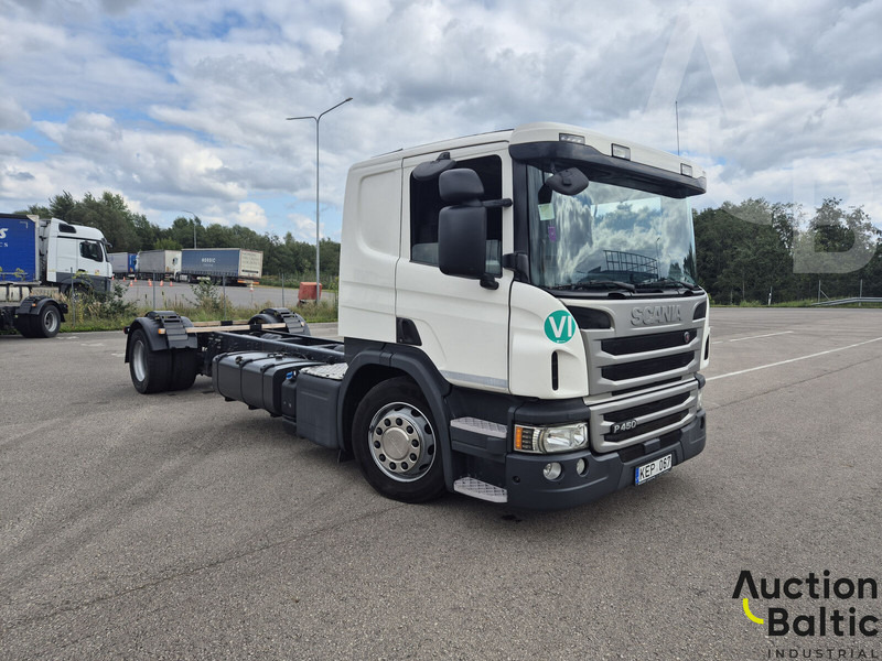 Scania P 450 - Camión chasis: foto 2 Scania P 450 - Camión chasis: foto 2
